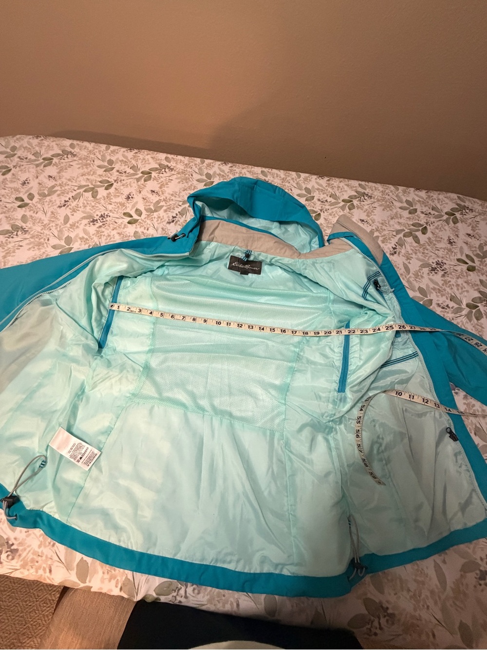 Eddie Bauer Teal and Light Blue Ski Jacket - Picture 8 of 10